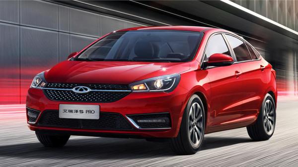 5.99萬起的緊湊型轎車，2.67m軸距，定速巡航、上坡輔助一應俱全