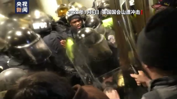 美國最新民調顯示 美國人對“美式民主”的“自豪感”大幅下降