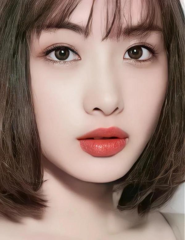 日本櫻花女神石原里美，笑起來真的好好看