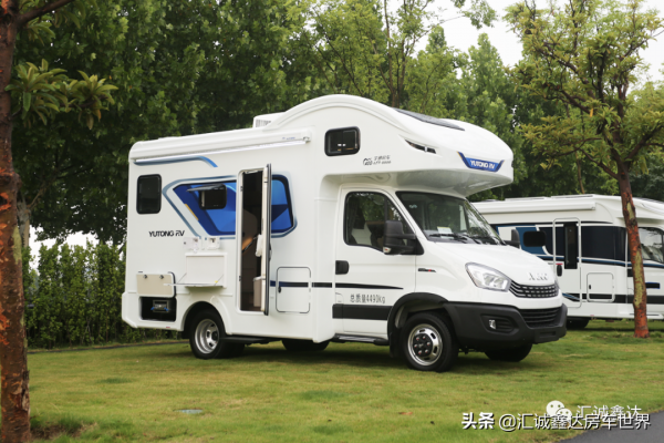 ​新車嚐鮮，宇通新款大玩家房車釋出！主打自由定製改裝！真經濟