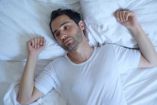 養生不花錢！常按3大穴，養肝補腎、氣血同補、安神助眠