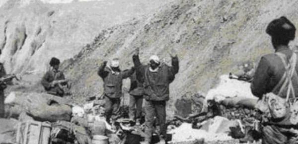 1962年，解放軍3小時全殲印度王牌部隊，美軍將戰役直接寫進教材