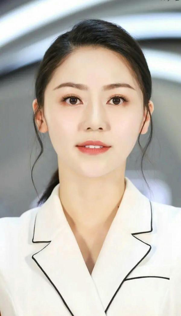 90後女演員裡，有“端莊”長相的，我只服這4位！這才是大女主感