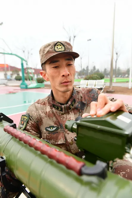 &OpenCurlyDoubleQuote;中野虎師&rdquo;這名延期服役軍士，太頂了！