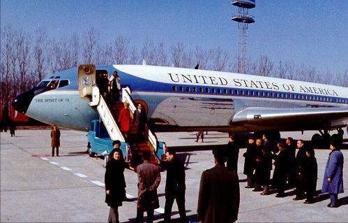 尼克松問毛主席：您有什麼特長？主席回答後，尼克松向他鞠了一躬