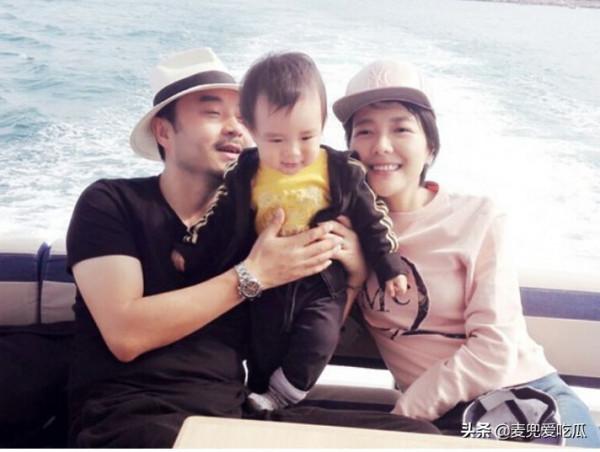 汪涵一家參加侄子婚禮,新郎長相遭調侃,一桌婚宴僅2000元 汪涵一家參加侄子婚禮,新郎長相遭調侃,一桌婚宴僅2000元