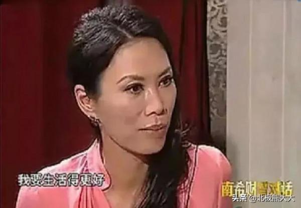 交際女王鄧文迪的“社交手段” 交際女王鄧文迪的“社交手段”