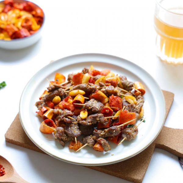 牙籤肉的配料，按照這樣去做，酥香爽口，端上桌就搶沒了