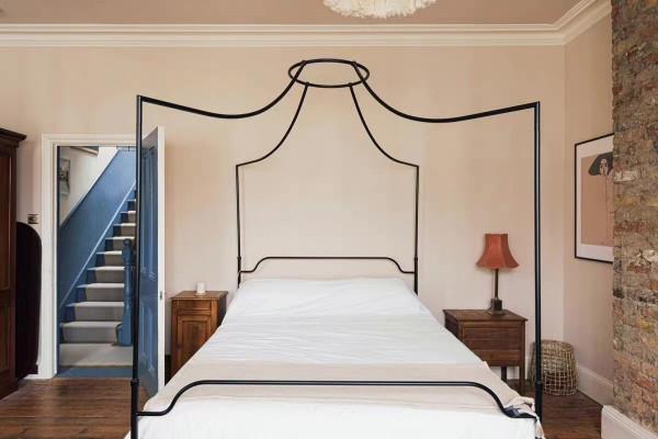 這個倫敦維多利亞式住宅，每個空間不同色，全屋典雅精緻，美呆了