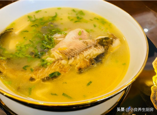 初冬到,遇到這魚別手軟,我家隔2天吃一回,肉肥刺少湯汁鮮 初冬到,遇到這魚別手軟,我家隔2天吃一回,肉肥刺少湯汁鮮