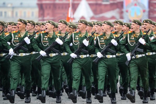 看俄羅斯軍銜劃分有多混亂，軍區、軍種、艦隊司令的軍銜難分高下