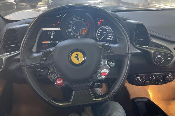 一波三折，二手法拉利458檢測前賣家收兩次定金，客戶：玩我呢？