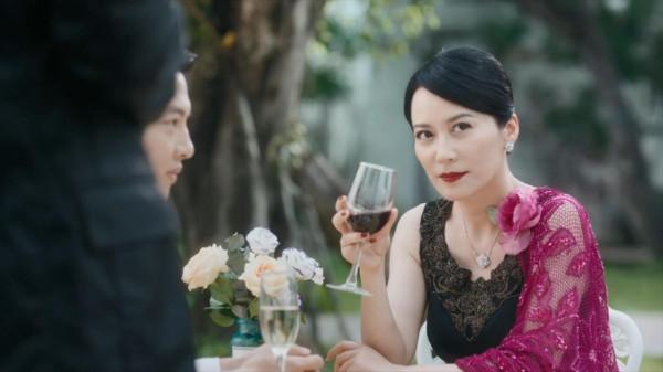 8位沒“少女感”的女明星，20多歲顯老，同齡人老了她們卻反超了