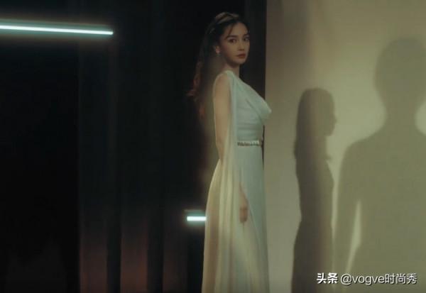 ELLE影中人:楊冪一顰一笑,唐嫣少女風動人心魄,金晨豔壓群芳 ELLE影中人:楊冪一顰一笑,唐嫣少女風動人心魄,金晨豔壓群芳