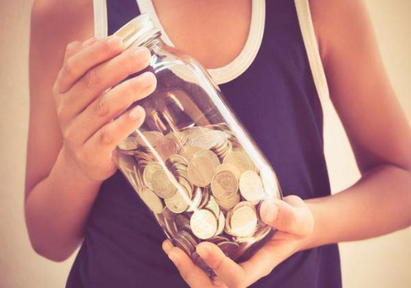 父母該不該告訴孩子家裡不富裕？睿智的父母懂得這樣引導孩子