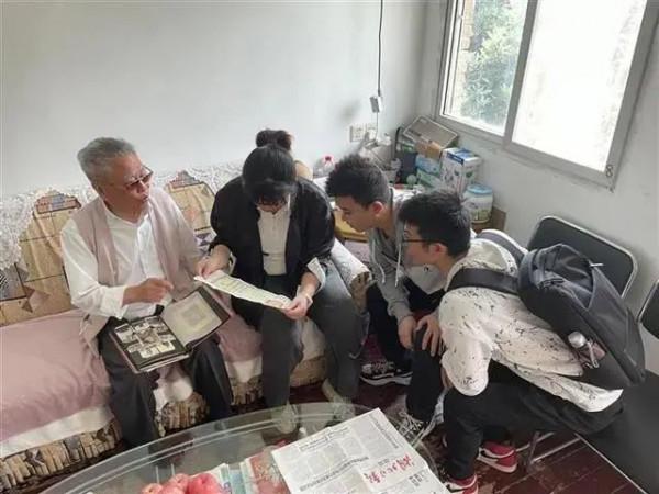 94歲老英雄交代後事，才打開鎖入箱底的功與名