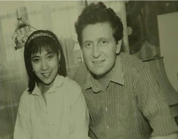 沈丹萍：第一個嫁給外國人的女明星，天天和外國老公說&OpenCurlyDoubleQuote;離婚&rdquo;