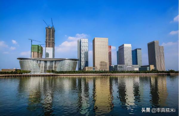 亞洲邁向新的國際金融體系——金融機構的作用與銀行和資本的流入