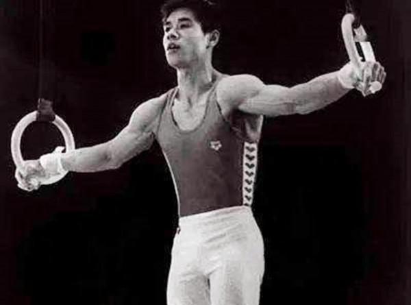 童非：5次世界冠軍，38塊體操金牌，退役後辭去體委副主任一職