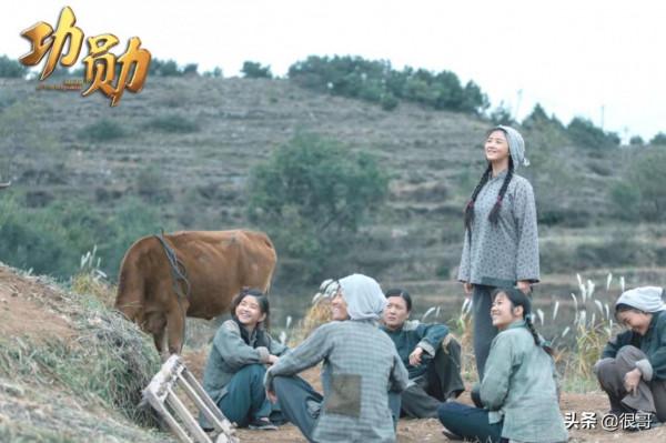 功勳第五單元中的配角:王菁華曾紅極一時,胡琳娜是丁嘉麗的女兒 功勳第五單元中的配角:王菁華曾紅極一時,胡琳娜是丁嘉麗的女兒