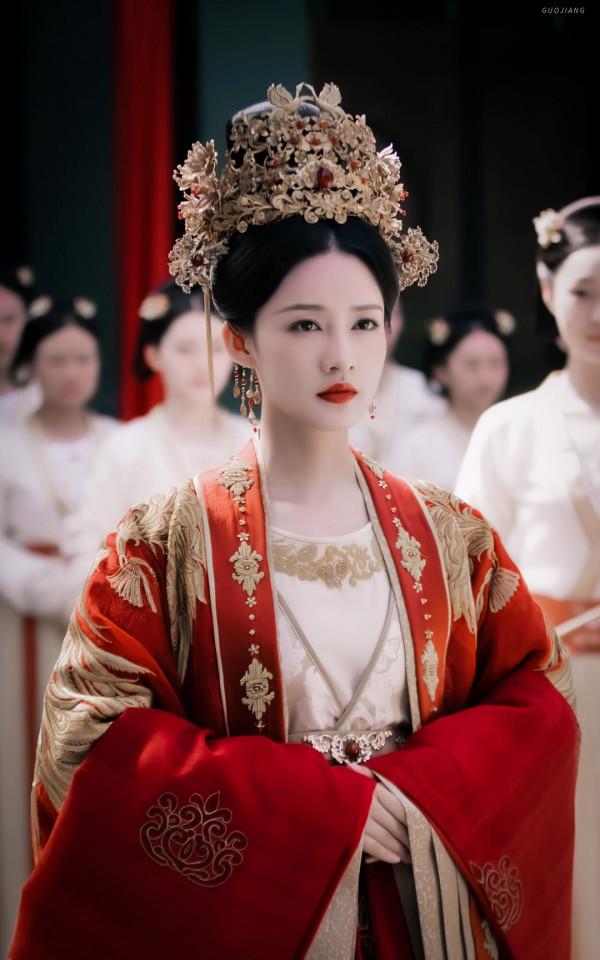 李沁,1990年出生於江蘇省中國內地影視女演員 明星 美女 李沁,1990年出生於江蘇省中國內地影視女演員 明星 美女