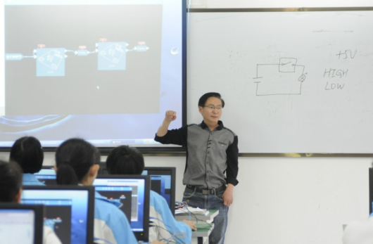 學生質疑北大博導學歷:本科非211還能當博導?結果慘遭事實打臉 學生質疑北大博導學歷:本科非211還能當博導?結果慘遭事實打臉