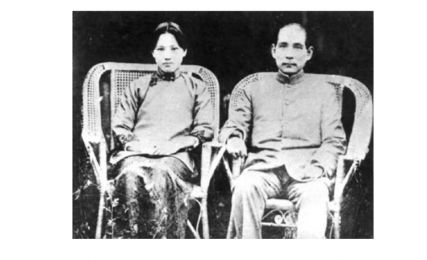 宋慶齡遺言:不與孫中山合葬,她陪我53年,讓她葬在我身邊 宋慶齡遺言:不與孫中山合葬,她陪我53年,讓她葬在我身邊