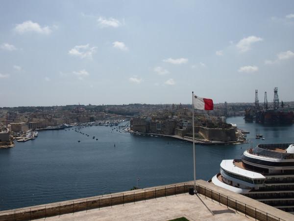 人文之旅｜馬耳他海中刻骨銘心的回憶，宇賀夏美繼續旅行