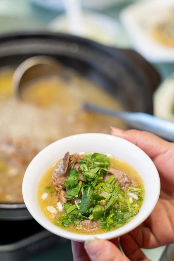 兩天一夜吃遍子長!這些令人慾罷不能的神店,帶10個胃才能走完 兩天一夜吃遍子長!這些令人慾罷不能的神店,帶10個胃才能走完