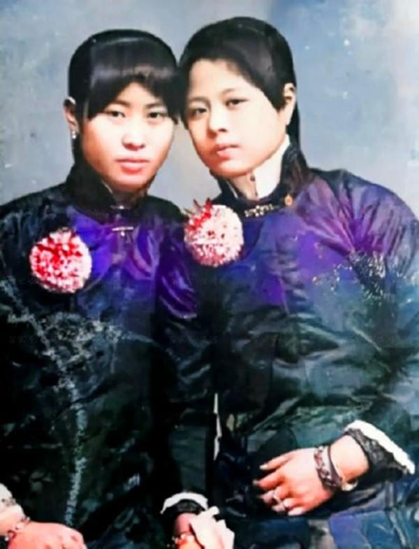 晚清老照片：慈禧扮演觀音姐姐，洋人獵殺老虎，公子哥娶法國新娘