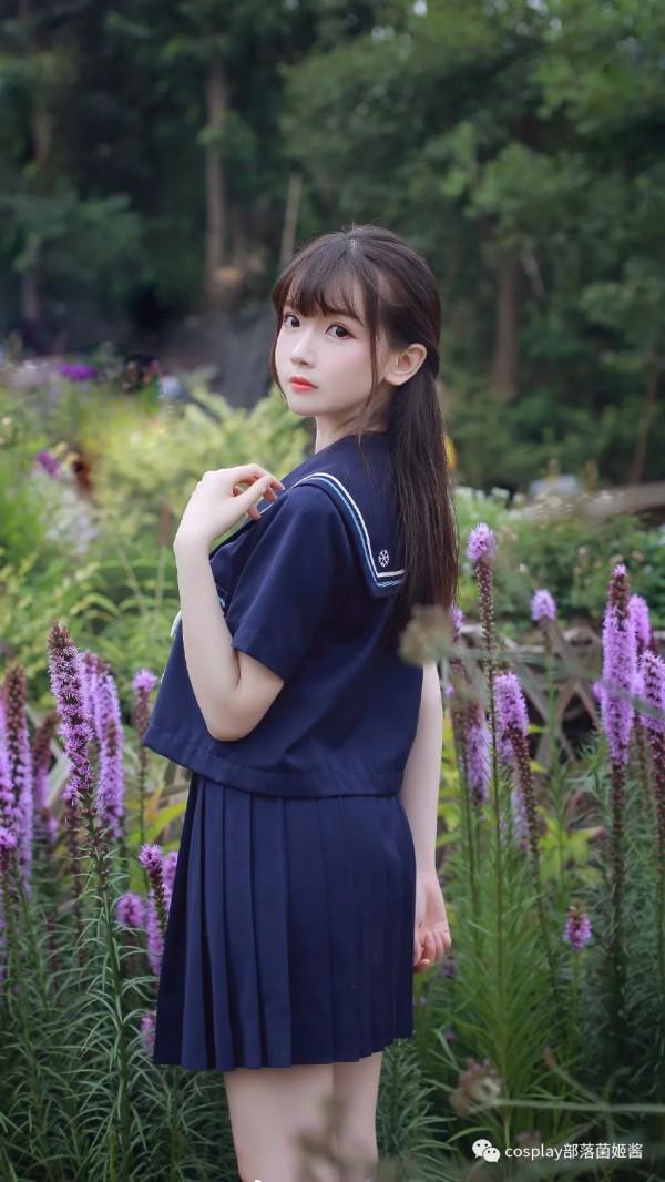 JK少女：想我就抱抱空氣，小可愛無處不在