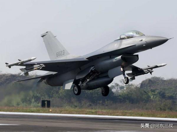 1天27架，解放軍巡航臺海首現運油20，全體系可完美突破第二島鏈