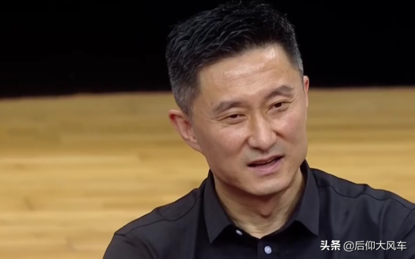 易建聯無奈地搖頭!廣東24分慘敗的背後,是杜鋒哪個環節出了錯? 易建聯無奈地搖頭!廣東24分慘敗的背後,是杜鋒哪個環節出了錯?