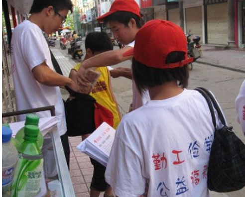 學霸沈娟高考成績才47分，爺爺含淚要求查卷，真實情況惹人感動