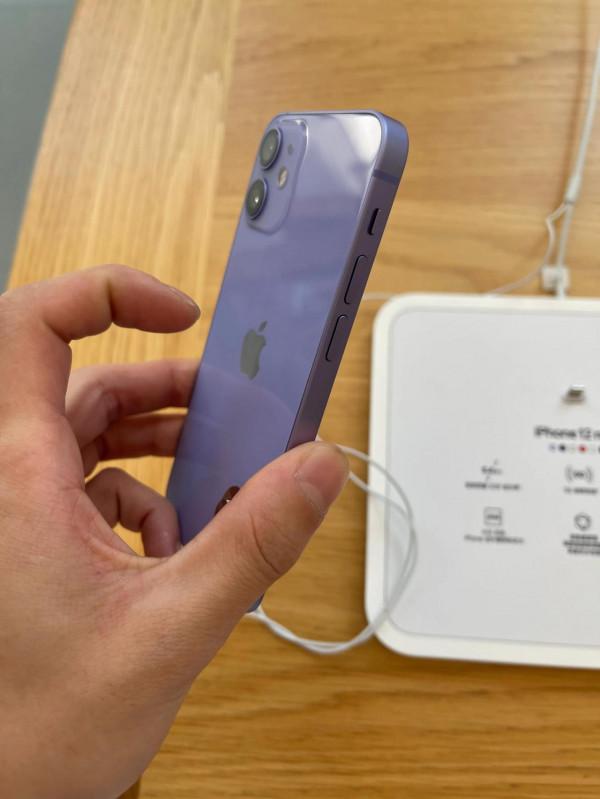 今天體驗的手機