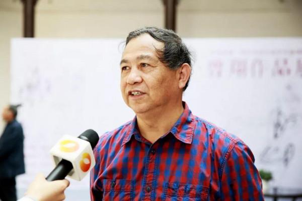 中書協主席孫曉雲又寫錯字,曾翔教授卻說:書法查錯字是歷史倒退 中書協主席孫曉雲又寫錯字,曾翔教授卻說:書法查錯字是歷史倒退