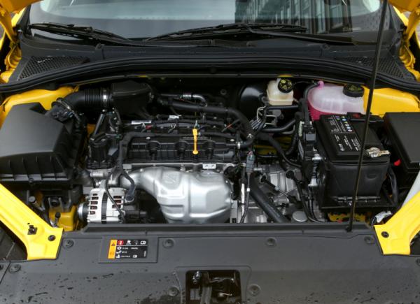 工薪族買車越經濟越好，這三款車都是自動擋，保養便宜還耐用