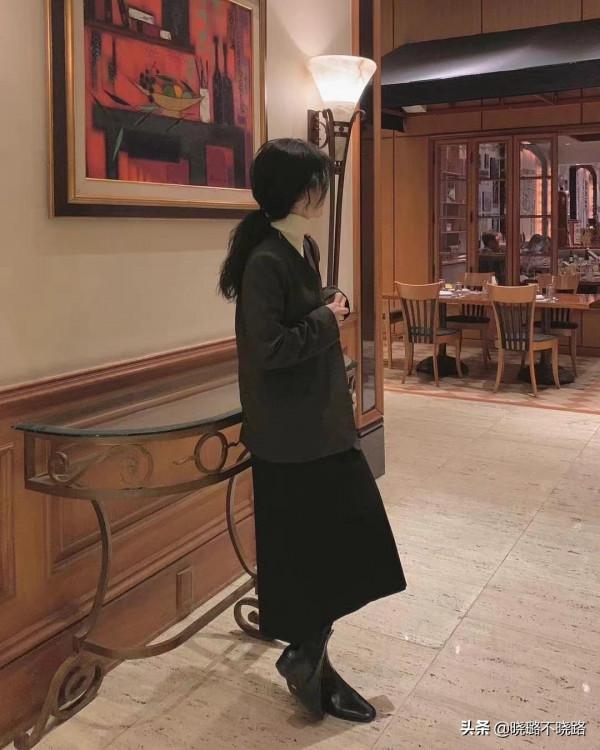 扔掉馬丁靴吧!今年“奶奶靴”火了,優雅高階,40+女人穿真美 扔掉馬丁靴吧!今年“奶奶靴”火了,優雅高階,40+女人穿真美