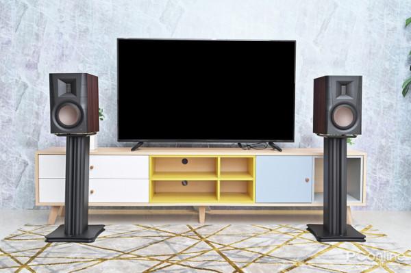 看看顏值功能全線上的惠威音響,瞬間將你的客廳變成歌影廳 看看顏值功能全線上的惠威音響,瞬間將你的客廳變成歌影廳