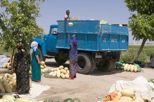 印度查稅，小米踩雷？三哥為啥對我們窮追不捨
