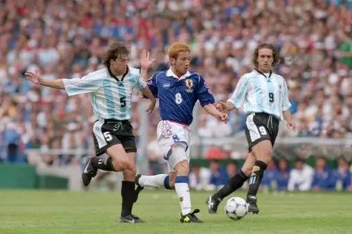 人物誌丨霓虹司令塔——中田英壽 人物誌丨霓虹司令塔——中田英壽