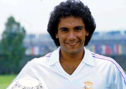 “青蛙王子”與“花蝴蝶”:中北美霸主墨西哥足球歷史最佳11人 “青蛙王子”與“花蝴蝶”:中北美霸主墨西哥足球歷史最佳11人