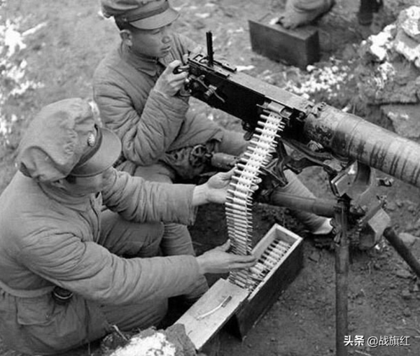 神槍手“掏心戰”,7槍殺7個敵人,授特等功臣,軍區報紙登事蹟 神槍手“掏心戰”,7槍殺7個敵人,授特等功臣,軍區報紙登事蹟