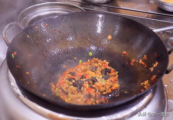 肉沫茄子怎麼做才好吃,廚師長分享小技巧,軟糯鹹香,營養又下飯 肉沫茄子怎麼做才好吃,廚師長分享小技巧,軟糯鹹香,營養又下飯