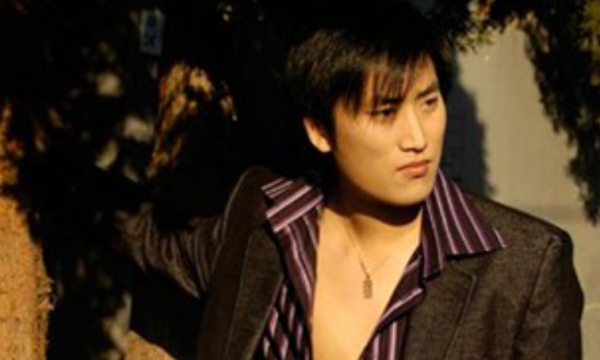 用金條當盆栽，投資過吳京的電影，趙本山的徒弟吳雲飛到底多有錢