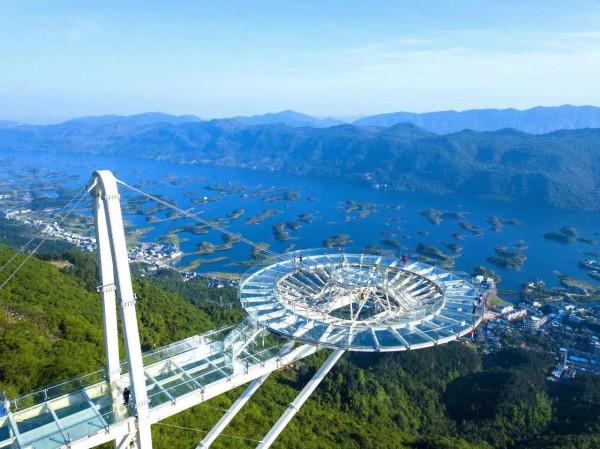 仙島湖——山清水秀雲勝雪