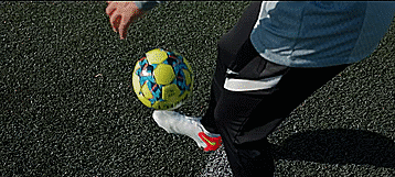 五步學會羅納爾迪尼奧花式足球組合技巧 五步學會羅納爾迪尼奧花式足球組合技巧