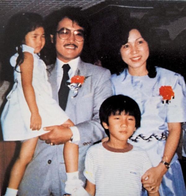 《上海灘》播出42年，8位演員境況懸殊巨大，有人去世，有人出家