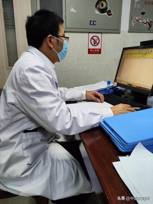 胃痛胃酸胃脹，不消化的病因和中藥調理思路、用藥原則