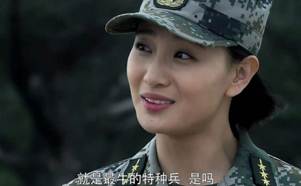 王牌部隊：韓班長可是老熟人，被譽為軍旅劇女神，曾與吳京演情侶